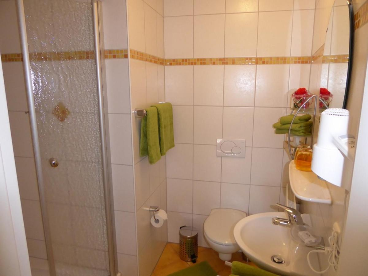 Pension Rosengaertchen Absberg Exteriör bild